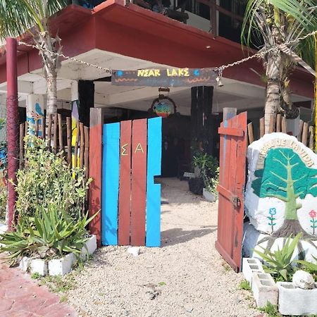 Near Lake Hostal Bacalar Exterior photo