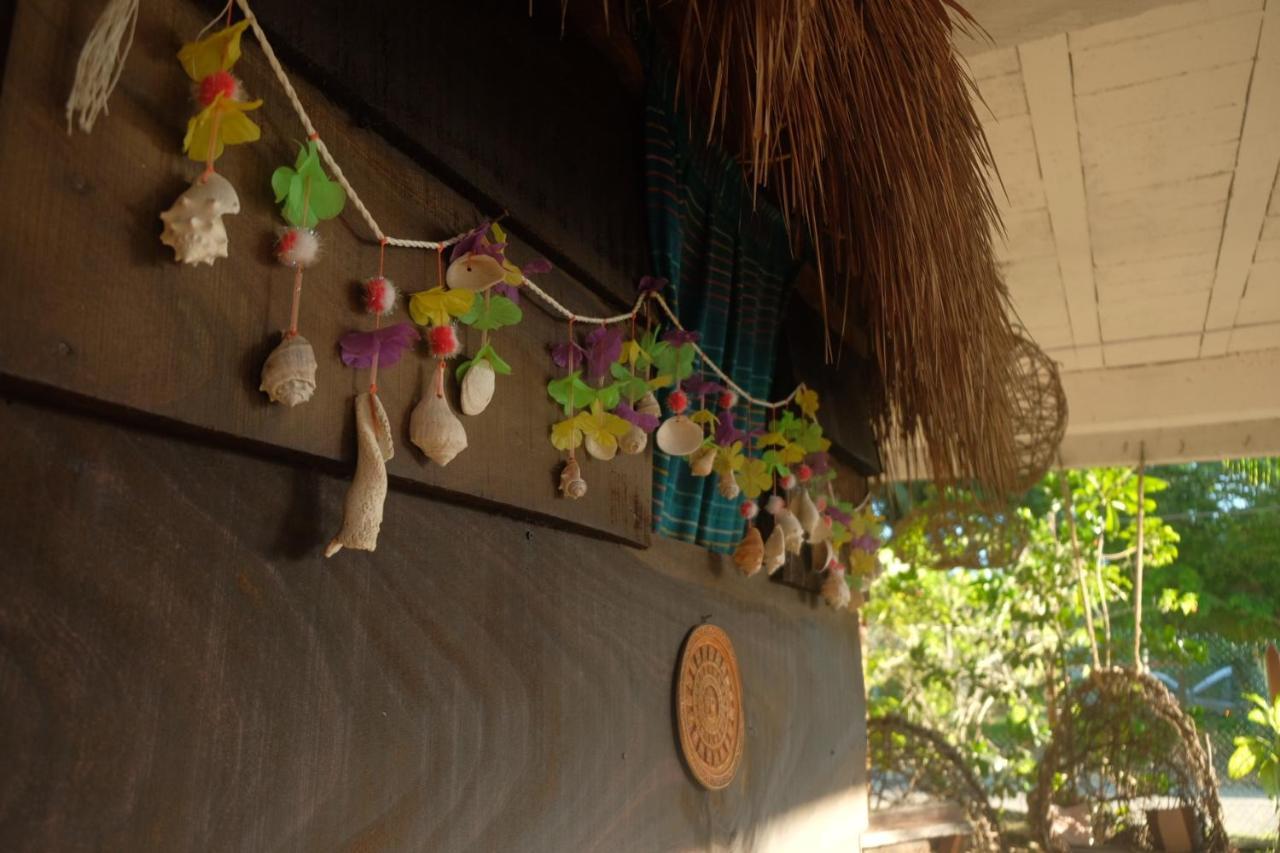 Near Lake Hostal Bacalar Exterior photo