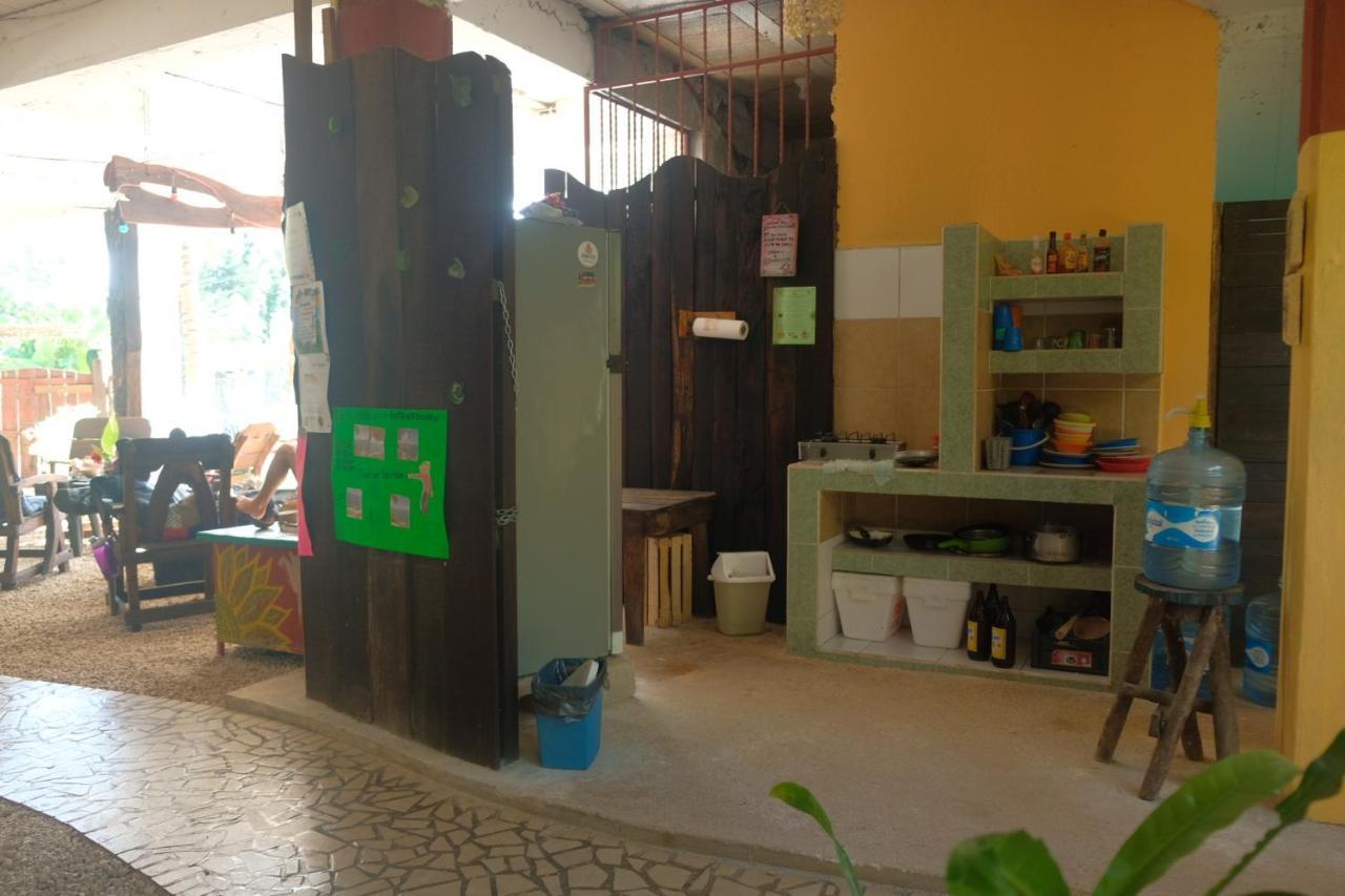 Near Lake Hostal Bacalar Exterior photo