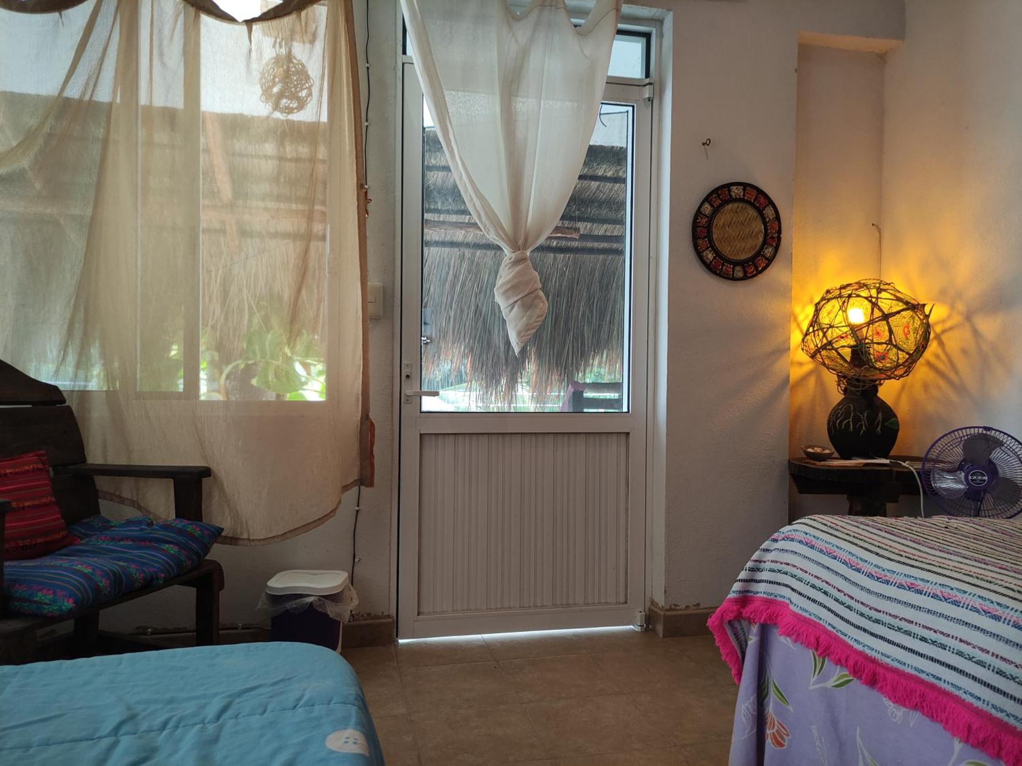 Near Lake Hostal Bacalar Room photo